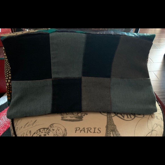 Custom Handbag - Picture 3 of 3